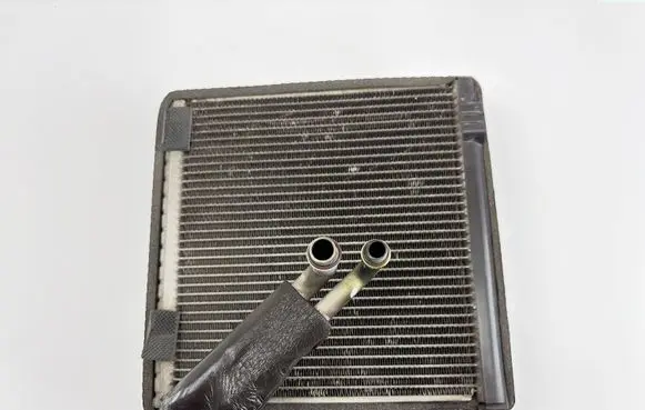 Volkswagen PASSAT B7 Air conditioning (A/C) radiator (interior) 3C1820103D