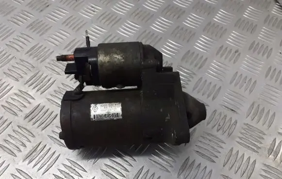 Renault Modus Starter motor 8200520411