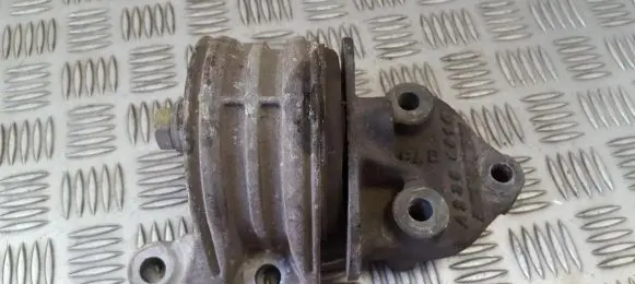 Peugeot Boxer Engine mount bracket 1335127080