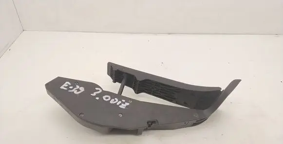 BMW 5 E39 Accelerator throttle pedal 6753053 25916010 210700