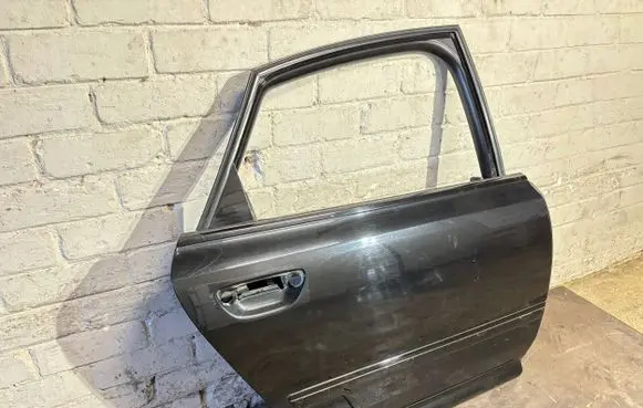 Audi A8 S8 D3 4E Rear door 4E0833554H 4E0833322B