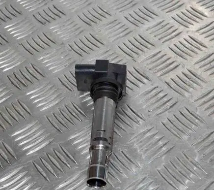 Skoda Yeti (5L) High voltage ignition coil 036905715F