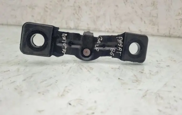 Volkswagen PASSAT B6 Loading door lock loop/hook striker 3C9827507