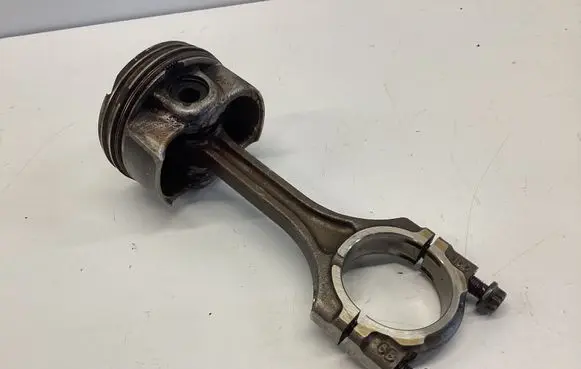 KIA Sportage Piston oem