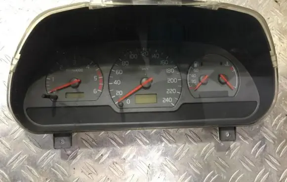 Volvo S40, V40 Speedometer (instrument cluster)