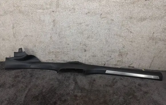Volkswagen Golf VII Front sill trim cover 5G4853370J 5G4853372C