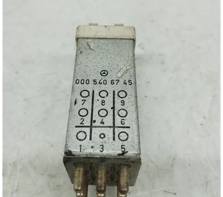 Mercedes-Benz C W202 Other relay 0005406745 A0005406745