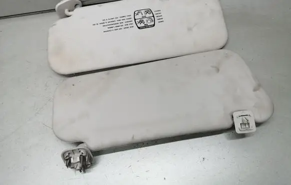 Citroen Xsara Picasso Sun visor