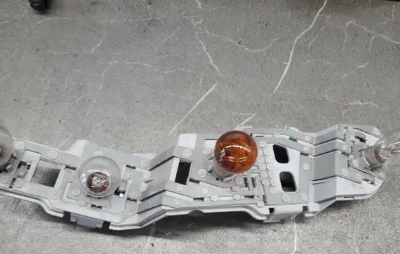 Mercedes-Benz A W169 Tail light bulb cover holder 3330L