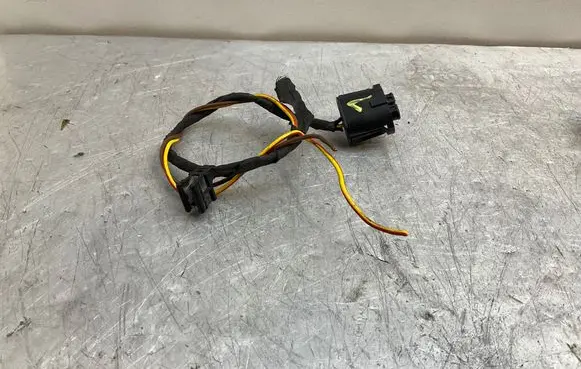 BMW 5 F10 F11 Headlight/headlamp wiring loom/harness 1355665