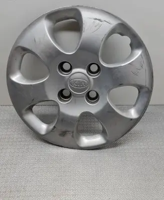 KIA Cerato R15 wheel hub/cap/trim 529602F600