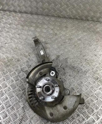 Jaguar F-Pace Front wheel hub