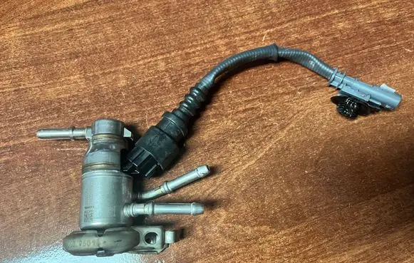 Alfa Romeo Stelvio AdBlue injector 55283227