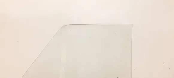 Toyota Land Cruiser (BJ70) Front door window/glass (coupe) 