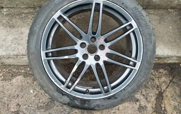 Audi A6 S6 C7 4G R20 alloy rim 8R0601025R