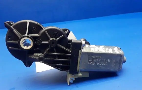 Mercedes-Benz R W251 Seat adjustment motor 0390203213 820648084