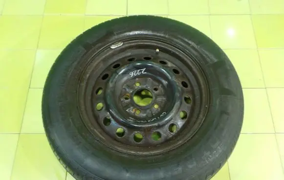 Mitsubishi Outlander R16 steel rim