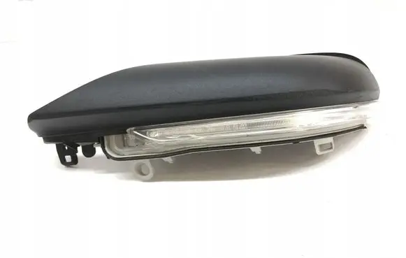 BMW 2 F46 Mirror indicator light 07493898