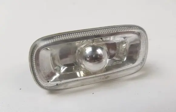 Audi A4 S4 B6 8E 8H Front fender indicator light 8E0949127