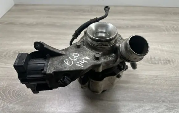 BMW 5 E60 E61 Turbo 4913505890 780847702B TF035HLL61