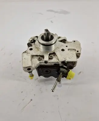 Toyota Corolla E120 E130 Fuel injection high pressure pump 0445010105