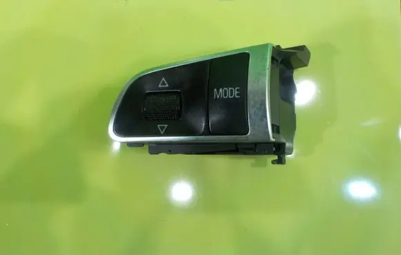 Audi A5 8T 8F Other switches/knobs/shifts 4E0951527A