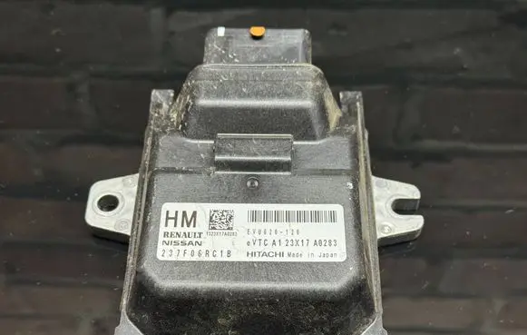 Nissan X-Trail T32 Engine control unit/module EVU020120 237F06RC1B 1323X17A0283