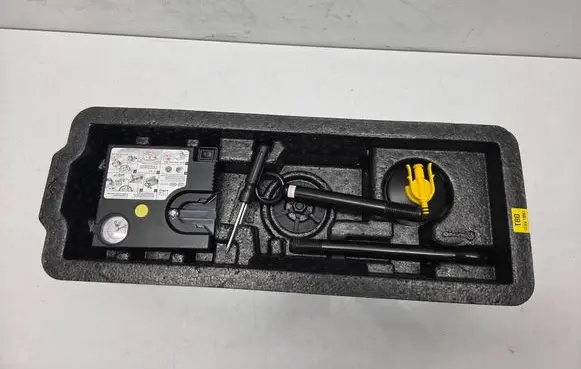 KIA Stonic Tool set 09149H8800