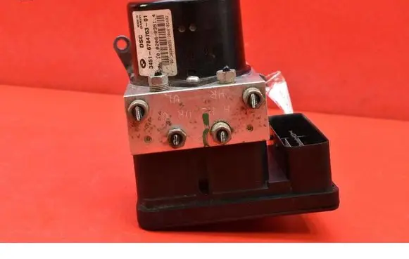 BMW 7 F01 F02 F03 F04 ABS Pump 6784763-01