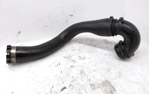 Opel Insignia A Intercooler hose/pipe F20528
