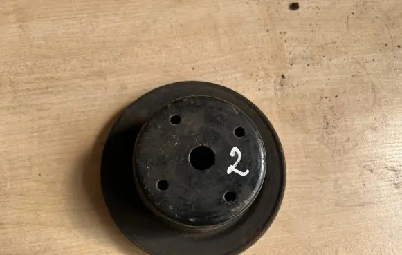 BMW 3 E21 Water pump pulley 11511257384