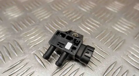 Toyota Yaris XP210 Exhaust gas pressure sensor 89481K0010
