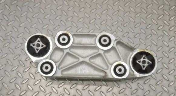 Tesla Model S Engine mounting bracket 20150619 20150630