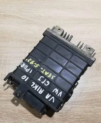 Volkswagen PASSAT B3 Engine control unit/module ECU 0280000739 443907403G