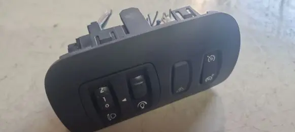 Renault Megane II Headlight level height control switch 88020005