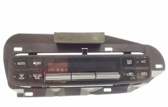 Toyota Auris E180 Climate control unit 75H695 5546802030
