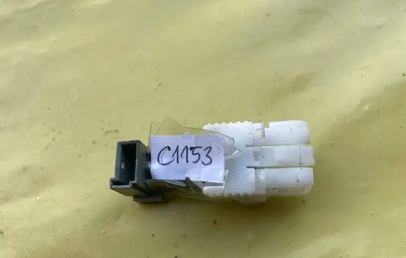 Mercedes-Benz C W204 Brake pedal sensor switch A0015456309