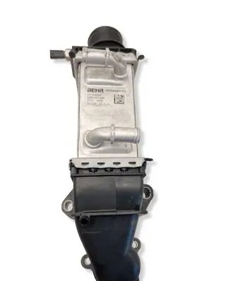 Volkswagen Polo V 6R Intercooler radiator DF524003 04B145749K