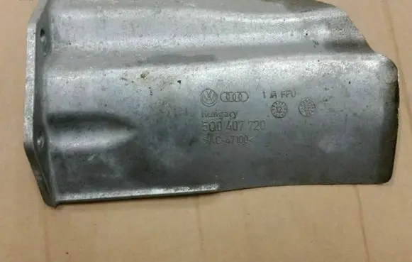Audi A3 S3 8V other engine part 5Q0407720
