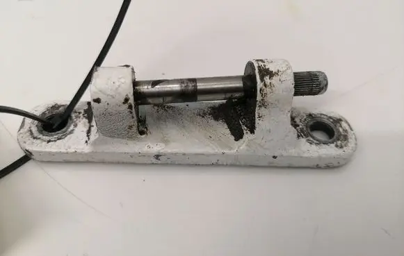 Rear door upper hinge