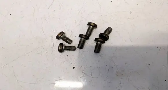 Peugeot 206 Nuts/bolts