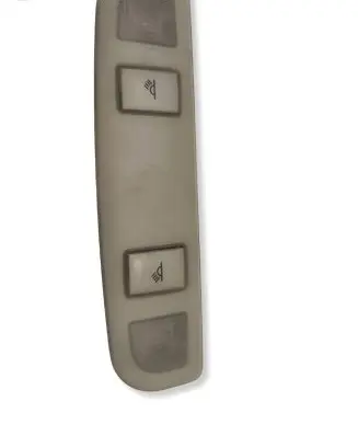 Audi A6 S6 C6 4F Rear seat light 4F0947111