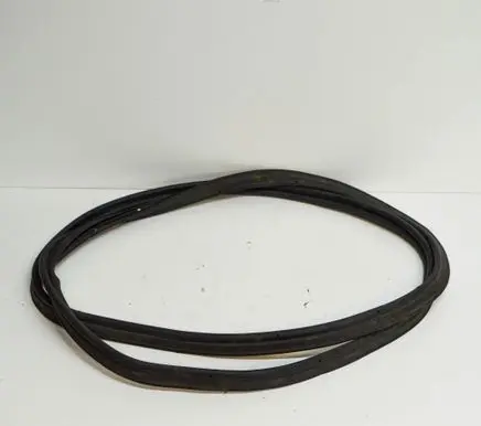 Seat Leon (5F) Trunk rubber seal (body) 