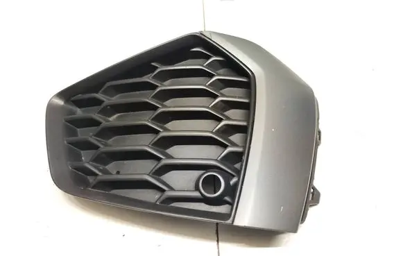 Audi A3 8Y Front bumper lower grill 8Y0807682B 6Y0807662B
