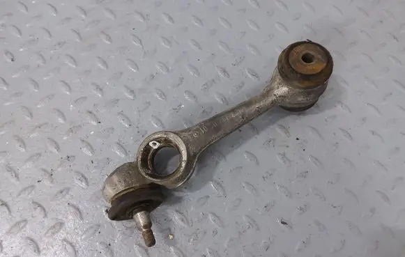 Mercedes-Benz 200 300 W123 Front lower control arm/wishbone A1233330101 1233330101