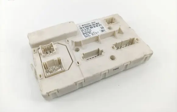 Mercedes-Benz E C207 W207 Door control unit/module A2079005000 A2079023200