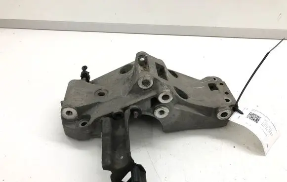Generator/alternator bracket