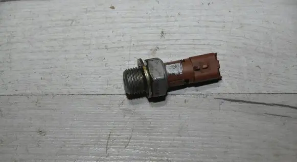Citroen C4 Cactus Oil pressure sensor 9661477580