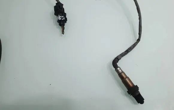 Volkswagen PASSAT B6 Lambda probe sensor 0281004148