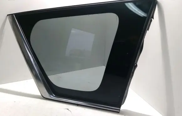 Citroen C-Crosser Rear side window